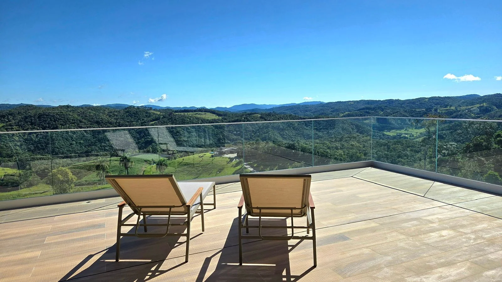 Paisagem da fazenda vista a partir da varanda